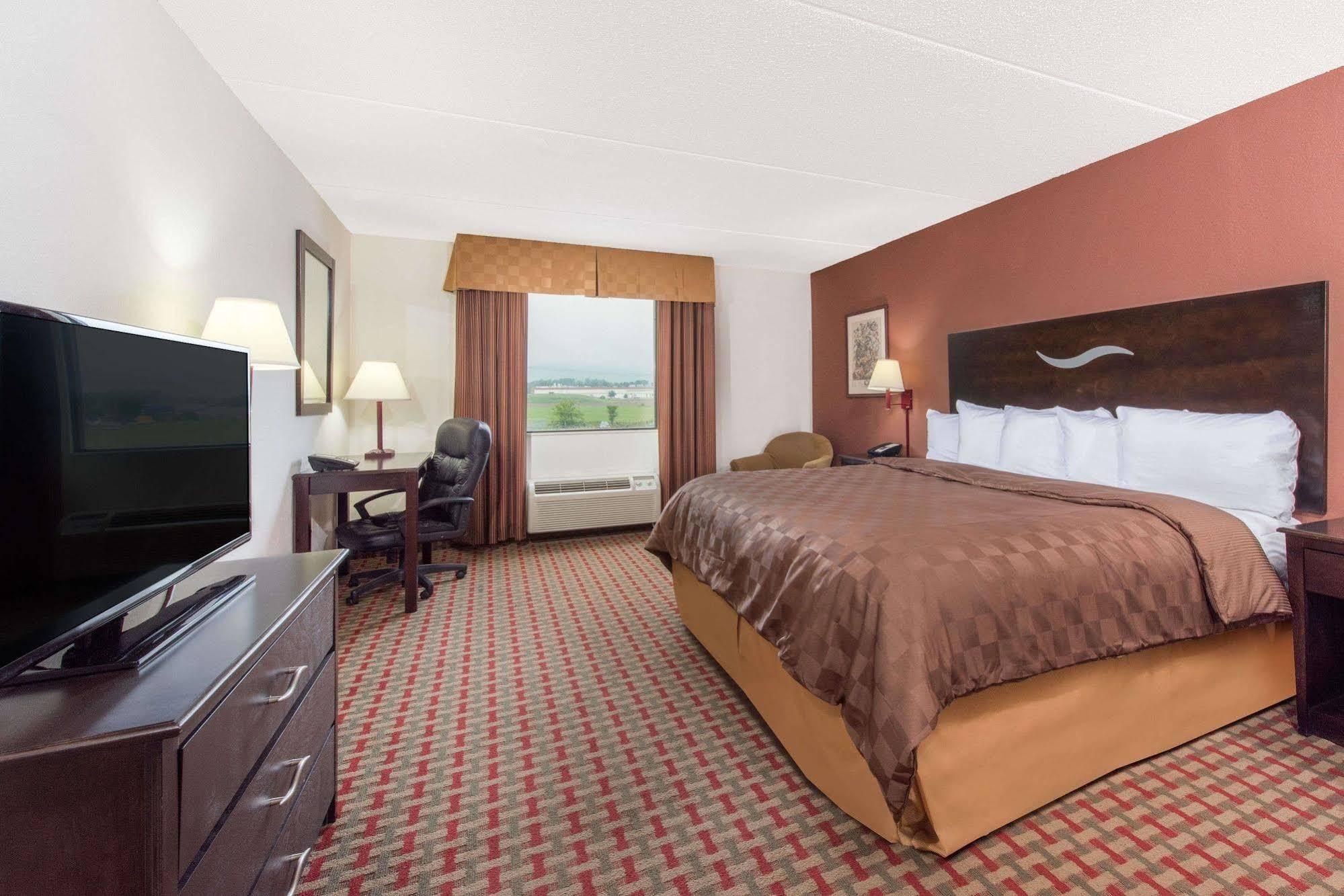 Holiday Inn Express Jonestown Ft Indiantown Gap By Ihg Exteriör bild